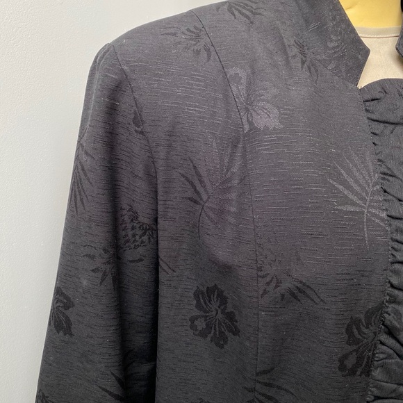 Black Silk open blazer jacket with ruffle border - Picture 4 of 9